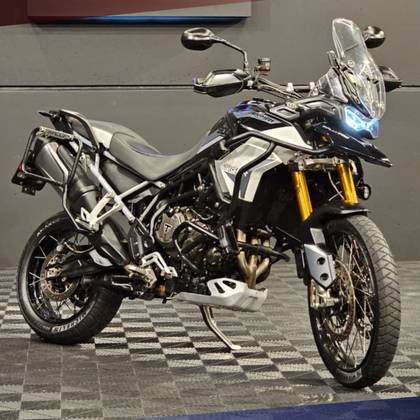 TRIUMPH TIGER 900 RALLY PRO 